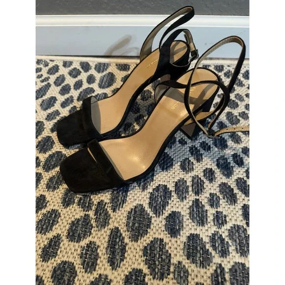 Ann Taylor Velvet Block Heel Sandals Black 7.5 - Picture 2 of 4